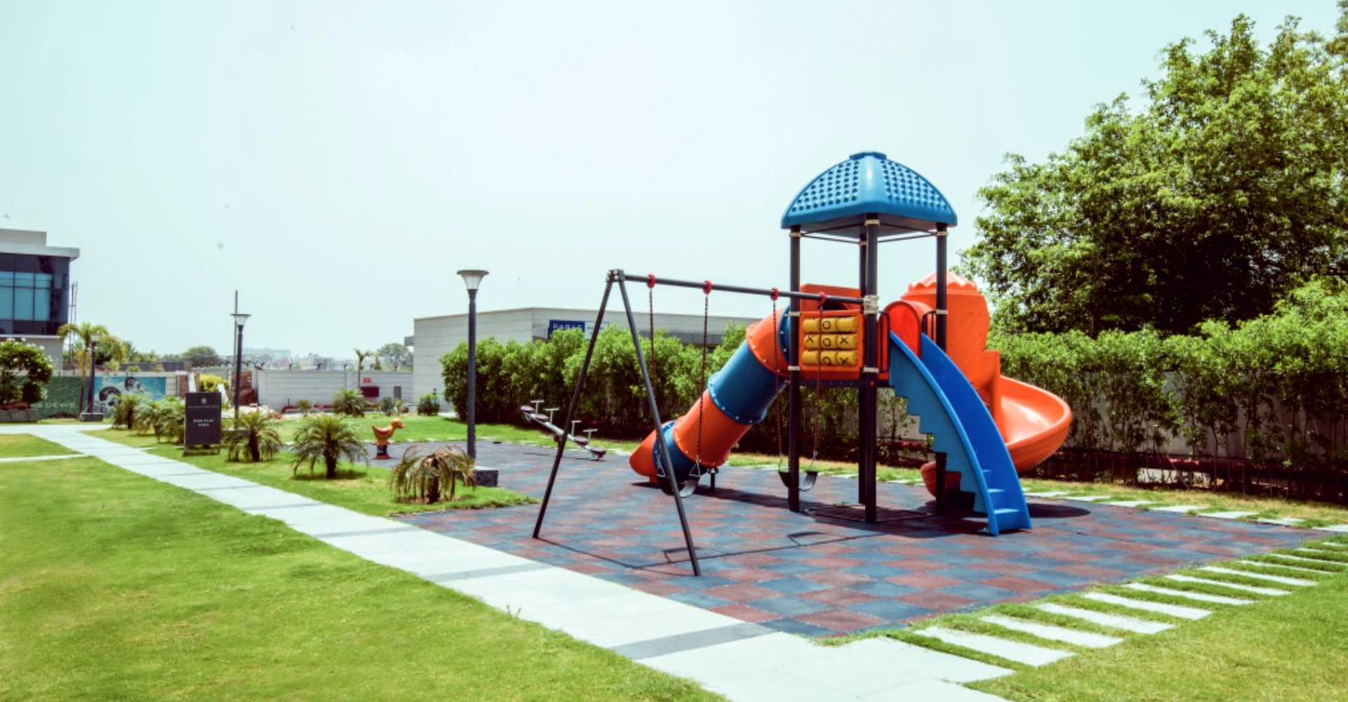 Paras Dews Gallery Image